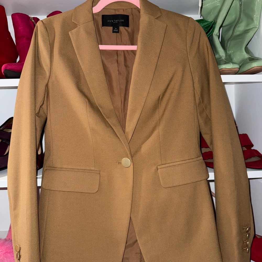 Ann Taylor Women's Camel Blazer